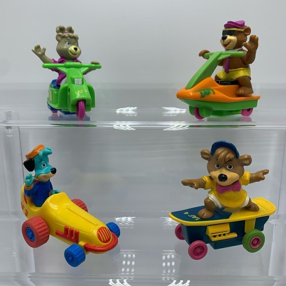 Vintage McDonalds 1991 Yogi Bear Complete Set !